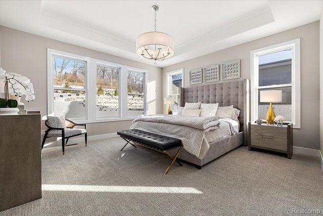30714 Franklin Hills Court, Farmington Hills, MI 48335
