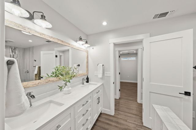 13146 Torrey Pines Dr, Auburn, CA 95602