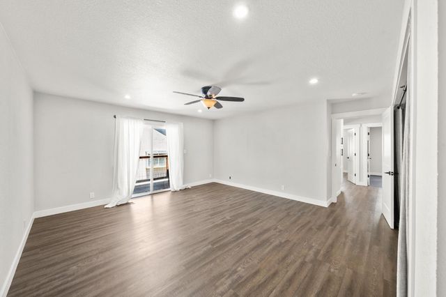 13146 Torrey Pines Dr, Auburn, CA 95602