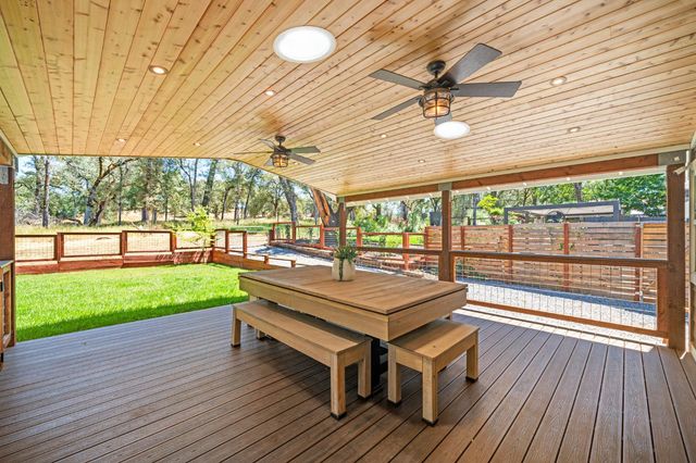 13146 Torrey Pines Dr, Auburn, CA 95602