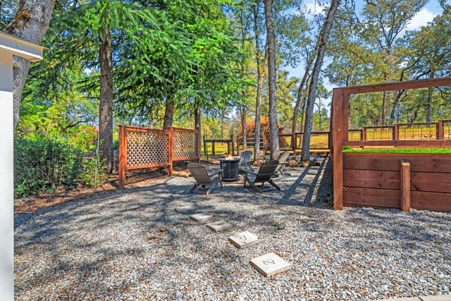 13146 Torrey Pines Dr, Auburn, CA 95602