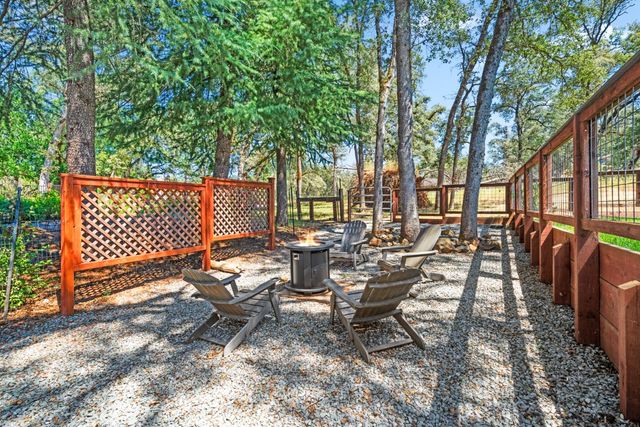 13146 Torrey Pines Dr, Auburn, CA 95602