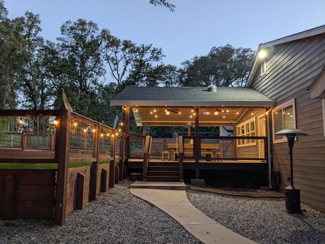 13146 Torrey Pines Dr, Auburn, CA 95602
