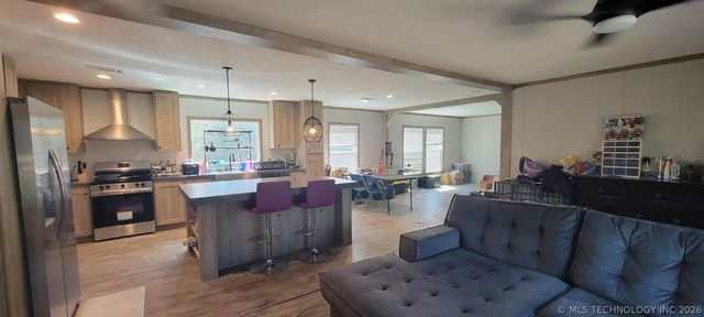 18435 S 80th West Avenue, Mounds, OK 74047