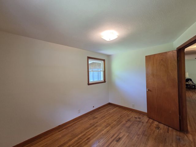 608 Burgundy Dr, Madison, TN 37115