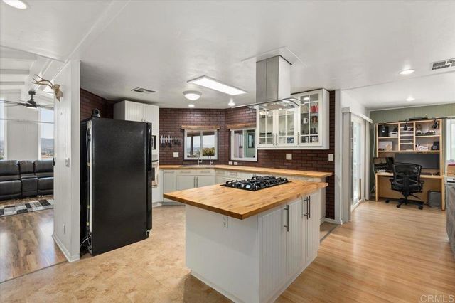 3535 Linda Vista Drive 333, San Marcos, CA 92078