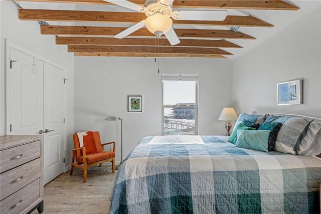 620 S Fulton Beach 705, Rockport, TX 78382