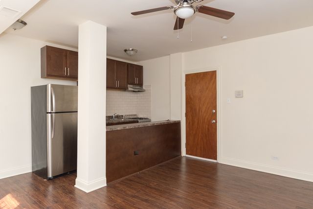 4756 N MAPLEWOOD Avenue G4, Chicago, IL 60625