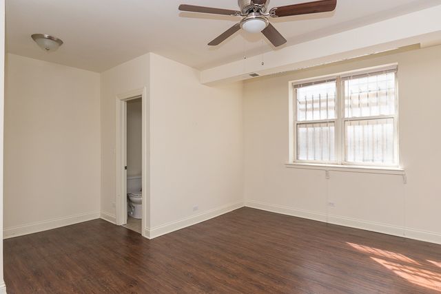 4756 N MAPLEWOOD Avenue G4, Chicago, IL 60625