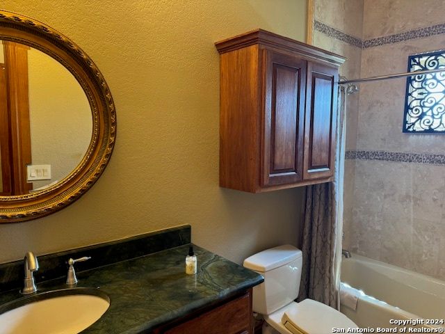 309 horseshoe, Boerne, TX 78006