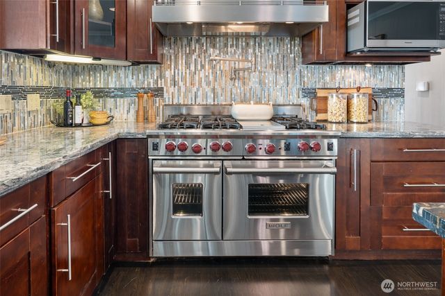 13603 SE 55th Place, Bellevue, WA 98006