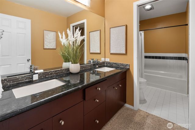 13603 SE 55th Place, Bellevue, WA 98006