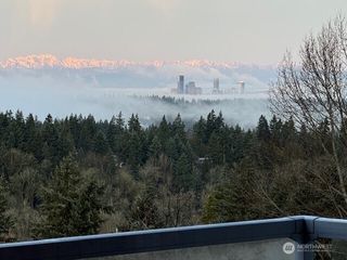 13603 SE 55th Place, Bellevue, WA 98006