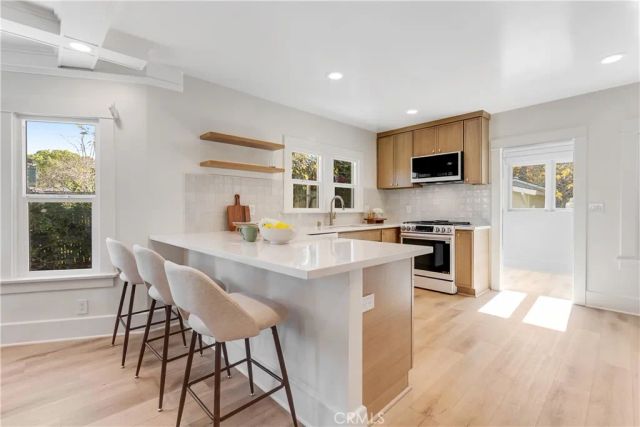 400 Flower Street, Pasadena, CA 91104