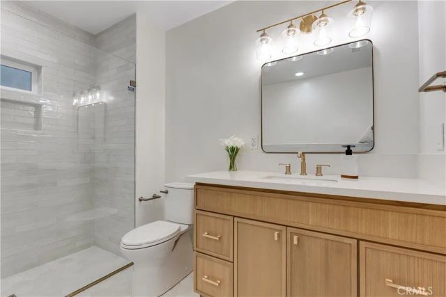 400 Flower Street, Pasadena, CA 91104