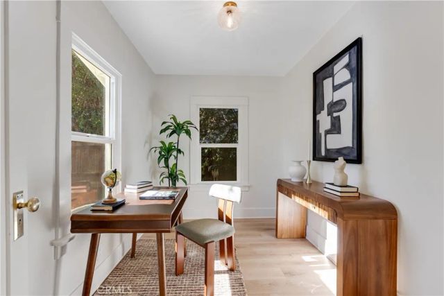 400 Flower Street, Pasadena, CA 91104