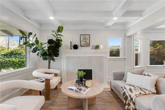 400 Flower Street, Pasadena, CA 91104