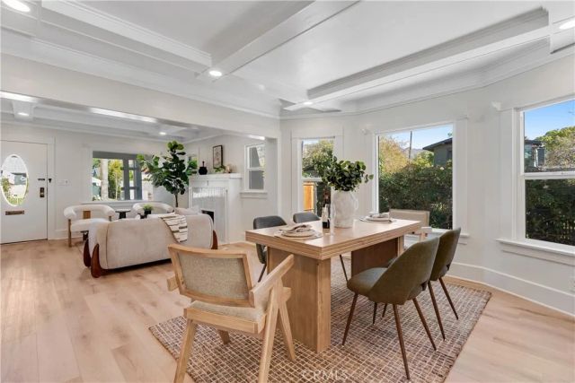 400 Flower Street, Pasadena, CA 91104