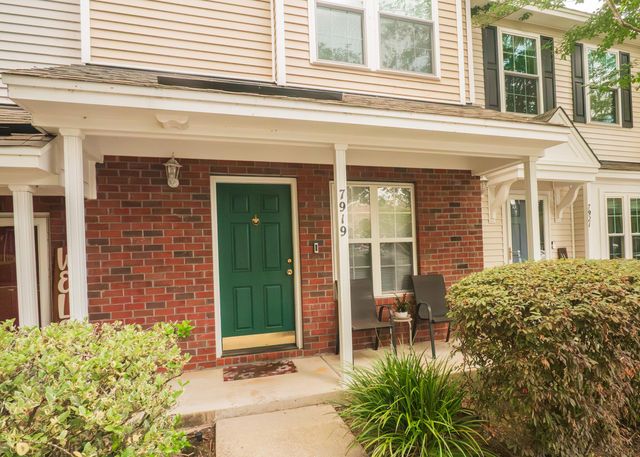 7919 Shadow Oak Drive, North Charleston, SC 29406