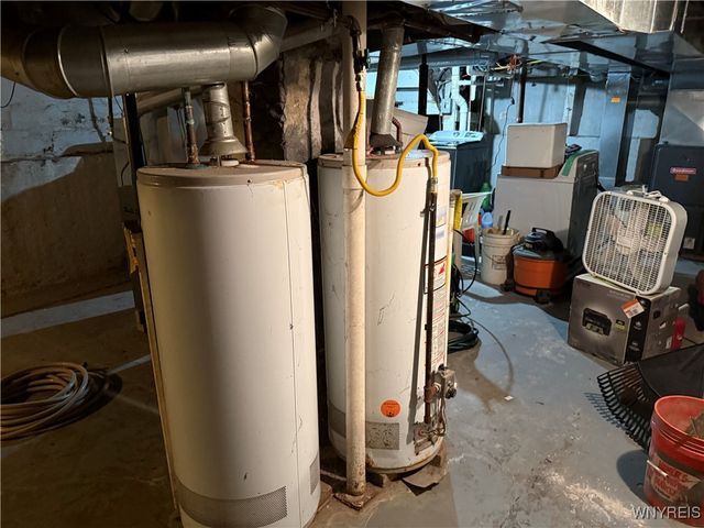 2494 Michigan Avenue, Niagara Falls, NY 14305