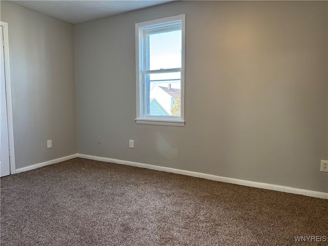 2494 Michigan Avenue, Niagara Falls, NY 14305