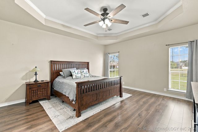 26585 Columbia Crest Drive, Claremore, OK 74019