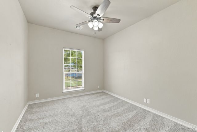 26585 Columbia Crest Drive, Claremore, OK 74019