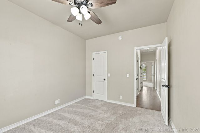 26585 Columbia Crest Drive, Claremore, OK 74019