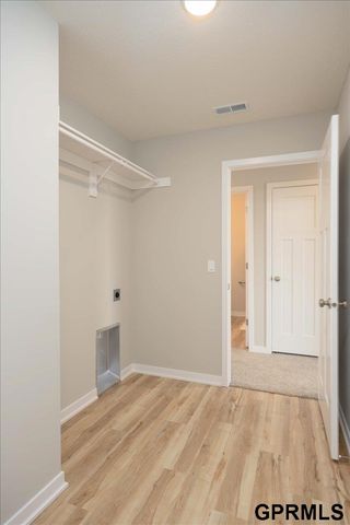 9305 Reynolds Street, Omaha, NE 68122