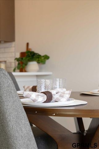 9305 Reynolds Street, Omaha, NE 68122