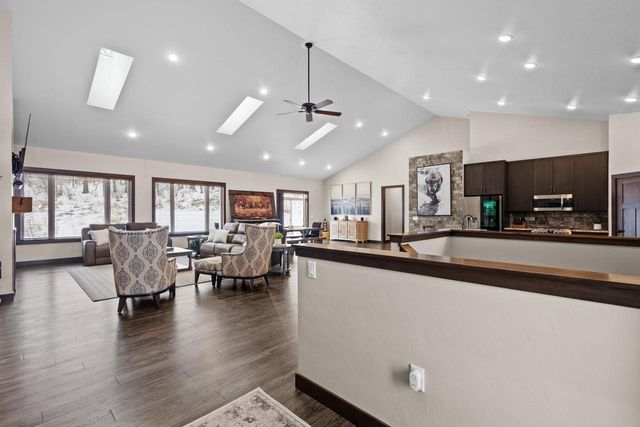 272 LOST RIDGE COURT, Green Bay, WI 54302