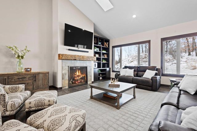 272 LOST RIDGE COURT, Green Bay, WI 54302