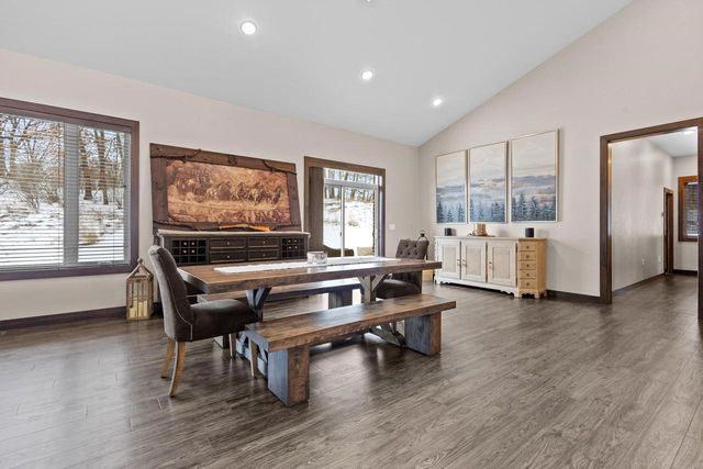 272 LOST RIDGE COURT, Green Bay, WI 54302