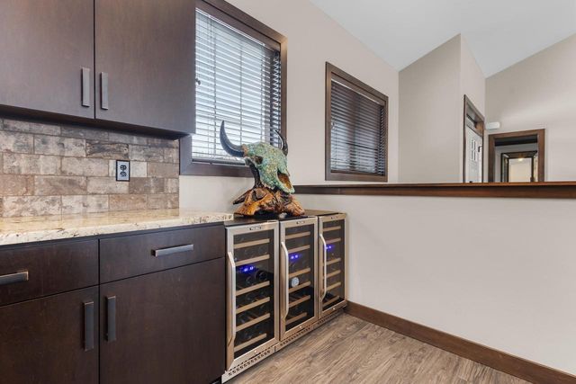 272 LOST RIDGE COURT, Green Bay, WI 54302