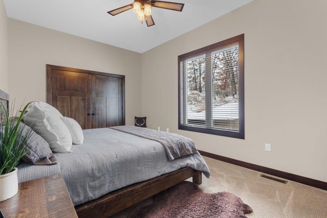 272 LOST RIDGE COURT, Green Bay, WI 54302