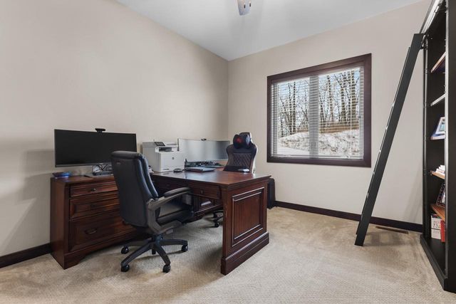 272 LOST RIDGE COURT, Green Bay, WI 54302