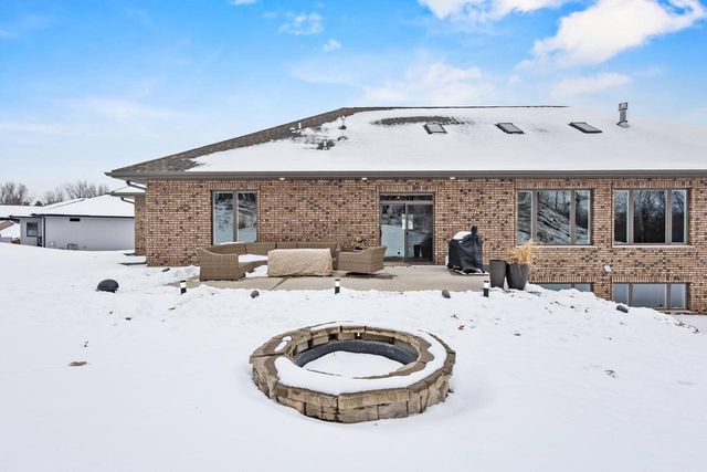 272 LOST RIDGE COURT, Green Bay, WI 54302