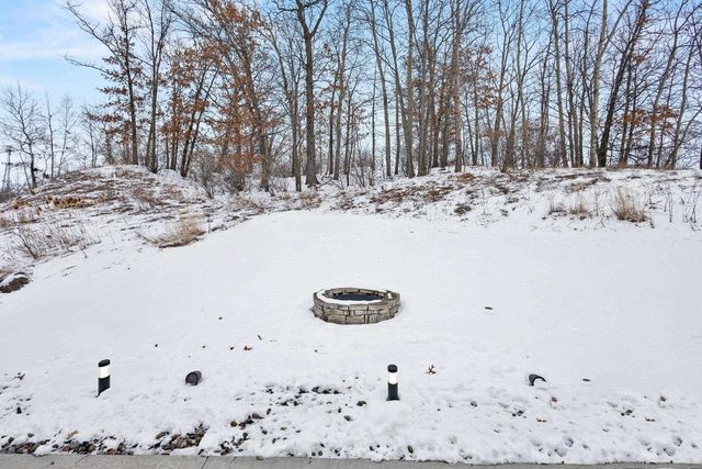 272 LOST RIDGE COURT, Green Bay, WI 54302