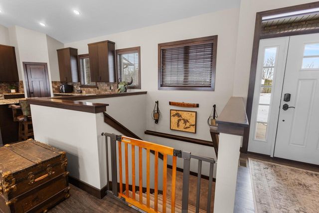 272 LOST RIDGE COURT, Green Bay, WI 54302