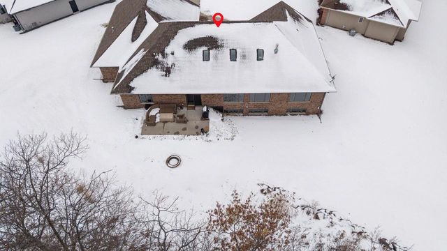 272 LOST RIDGE COURT, Green Bay, WI 54302