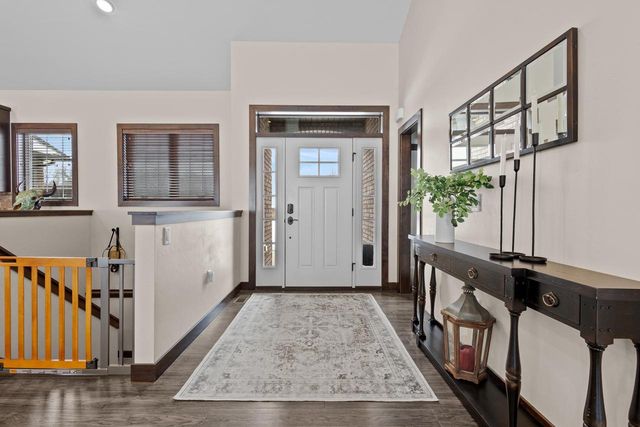 272 LOST RIDGE COURT, Green Bay, WI 54302