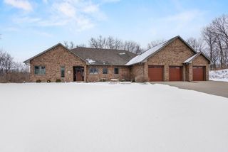 272 LOST RIDGE COURT, Green Bay, WI 54302