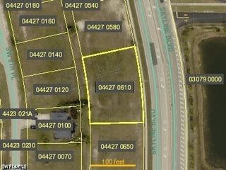 1718 Skyline BLVD, Cape Coral, FL 33991