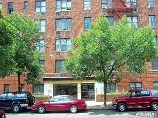 92-29 Lamont Avenue 1B, Elmhurst, NY 11373
