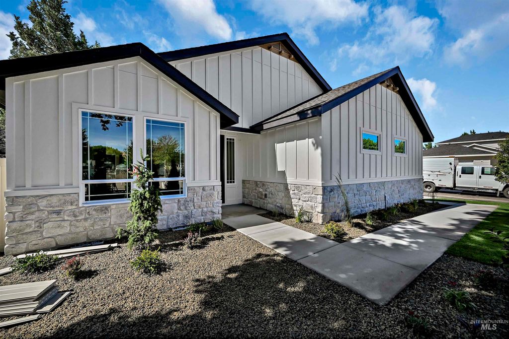 8775 W Dempsey St, Boise, ID 83714