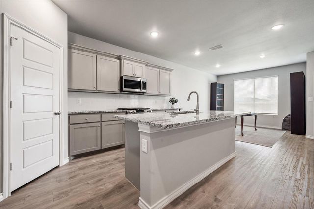 7611 60th Street, Lubbock, TX 79407