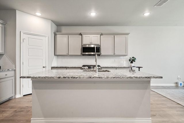 7611 60th Street, Lubbock, TX 79407