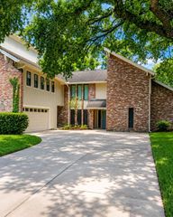 3123 Bonney Briar Drive, Missouri City, TX 77459