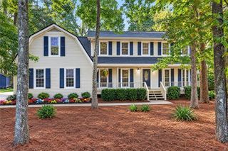 135 Pamela Court, Fayetteville, GA 30214