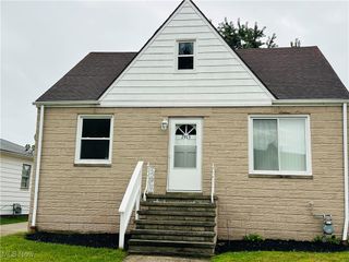 7915 Fernhill Avenue, Parma, OH 44129